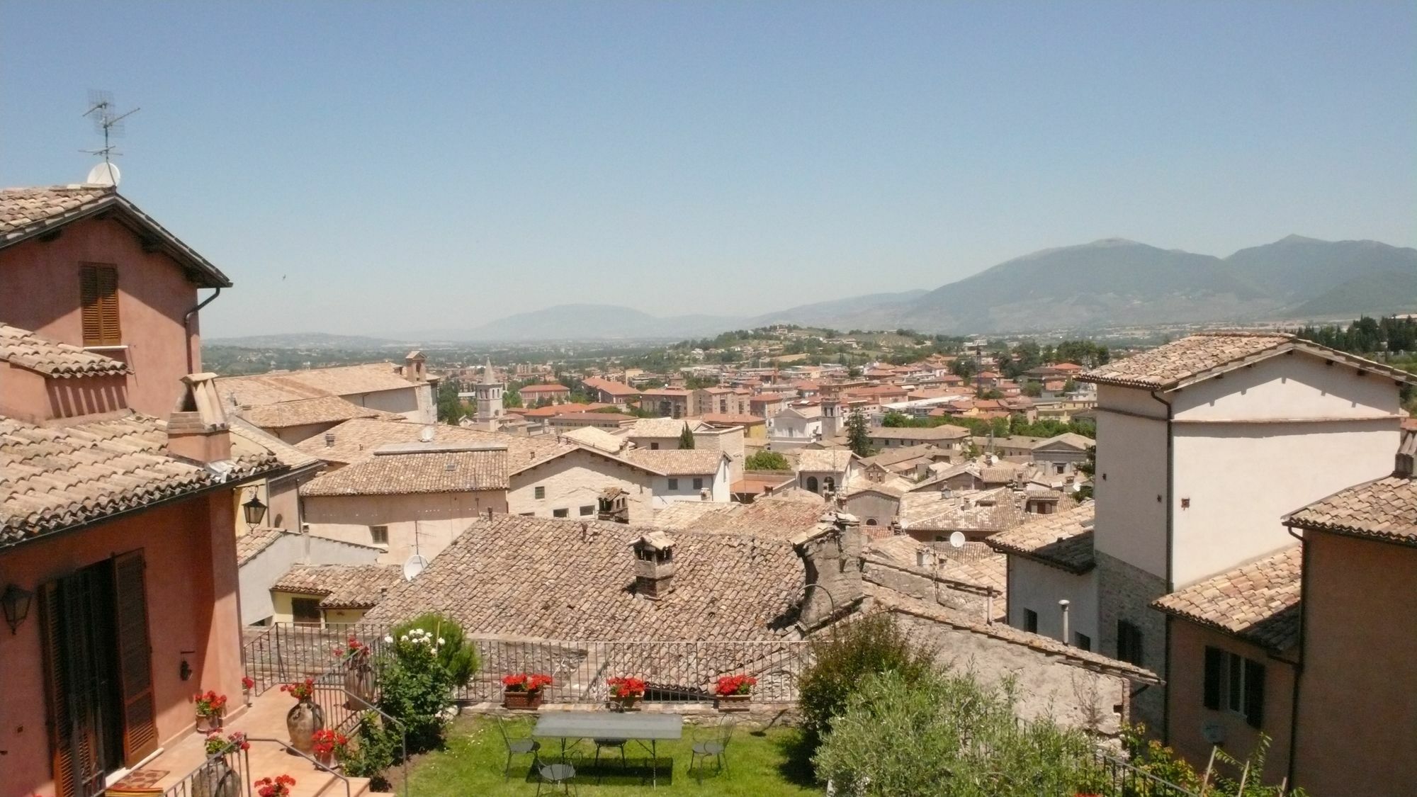 Il Panciolle Hotel Spoleto Luaran gambar